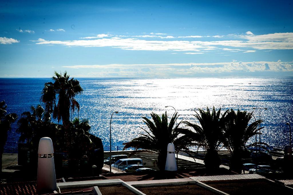 Club Atlantis Aparthotel Ocean View Адехе Екстериор снимка